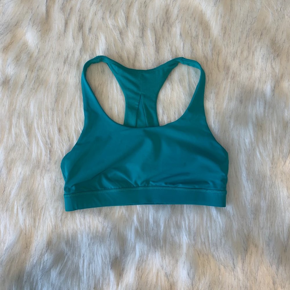 Lululemon Invigorate Sports Bra
